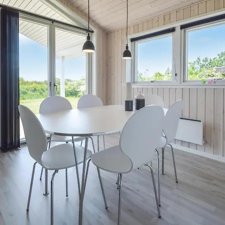 Three-bedroom In Tarm