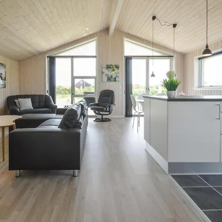 Three-bedroom In Tarm